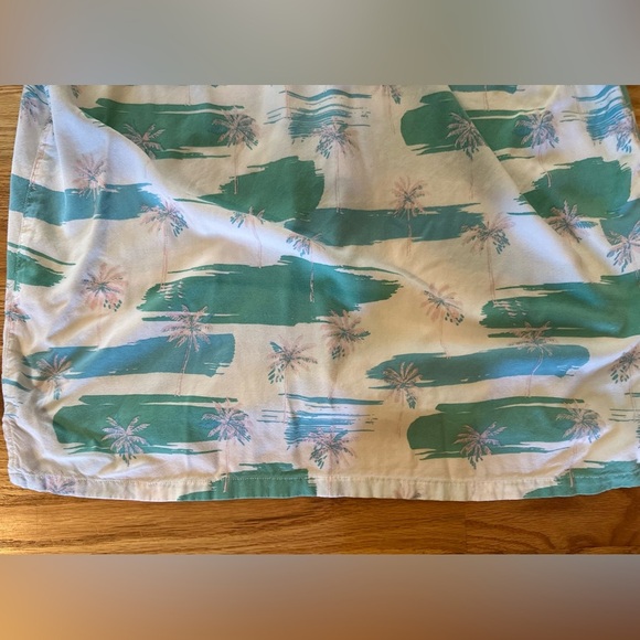 Chubbies Shirt Men's Sz Large Tropical Palm Short Sleeve Casual Lightweight - Picture 7 of 12